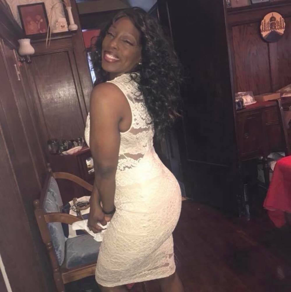 Meet your Posher, Cheniqua